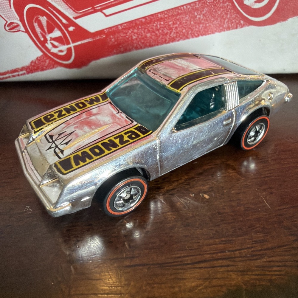 Hot Wheels Chevy Monza 2+2 1974 Super Chromes Redline Vintage HK Near Mint